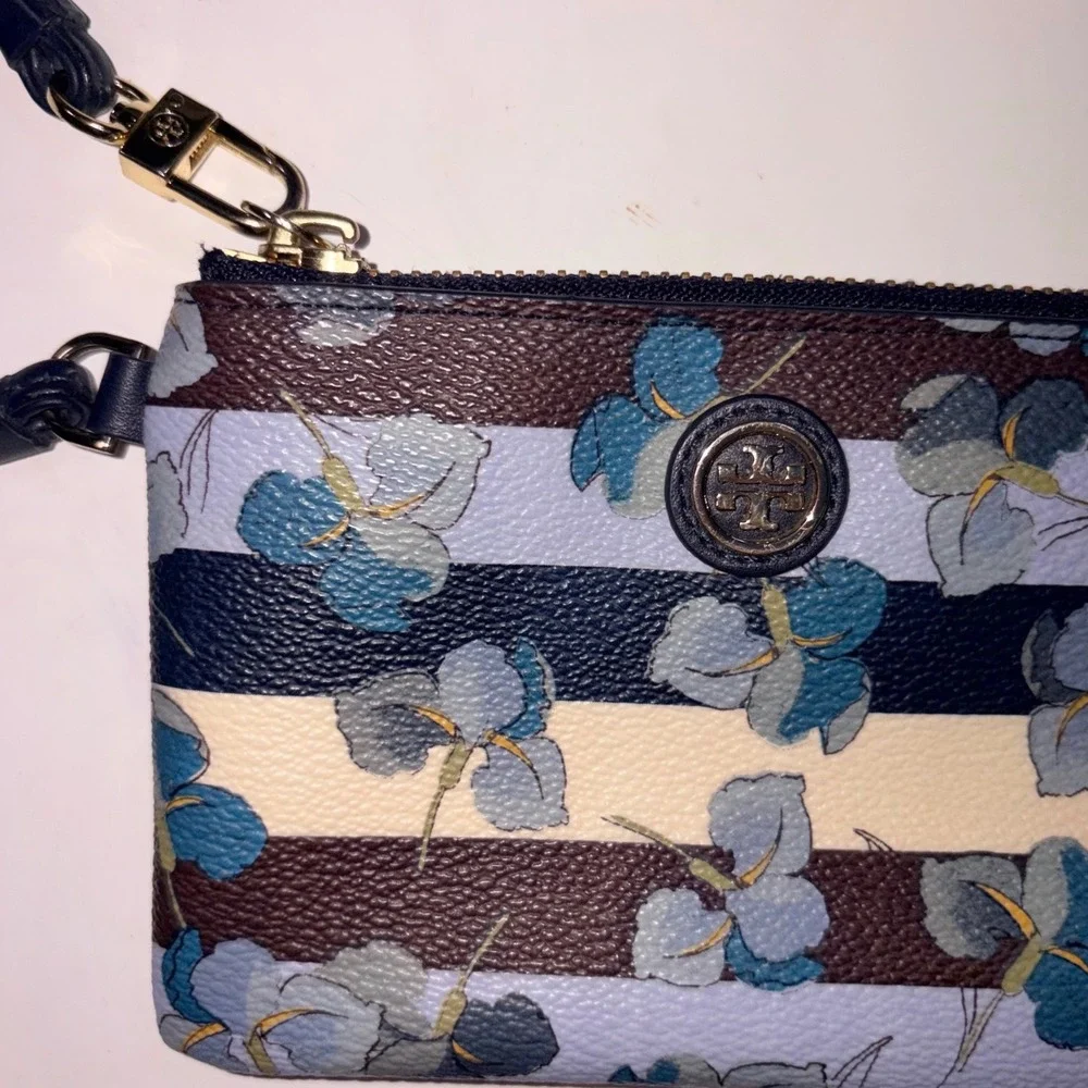 Tory Burch Kerrington Floral Stripe L-Zip Wristlet Wallet Blue Multi OS